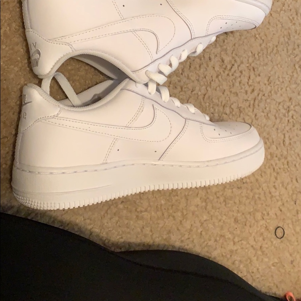 Size 6.5 Air Force Ones
